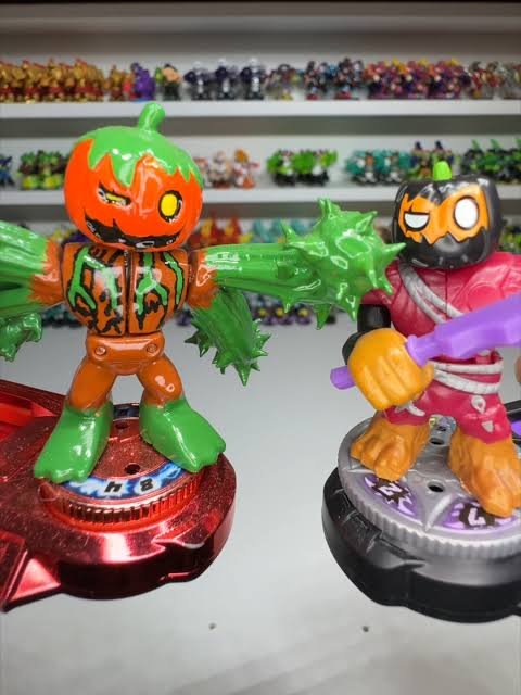 Akedo Cyber Fang Series 10 Rare Warrior